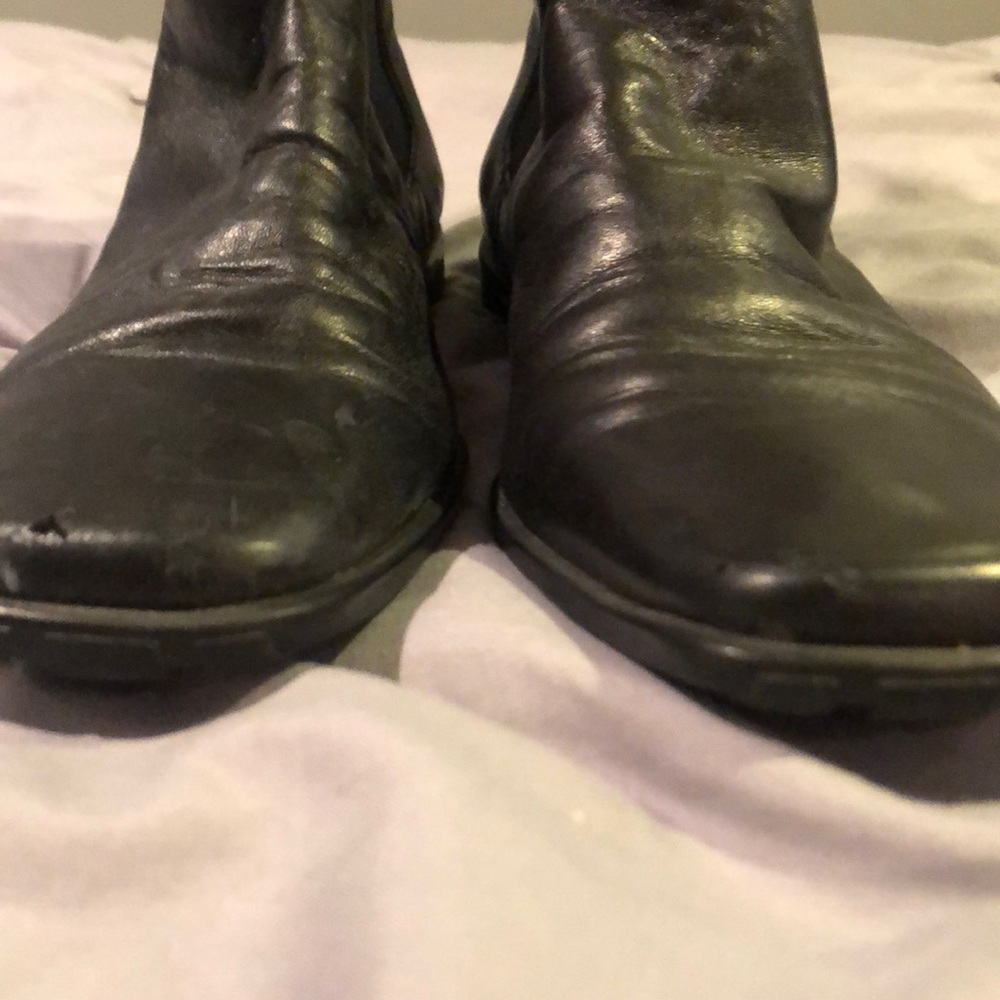Chanel leather booties - Picture 7 of 7